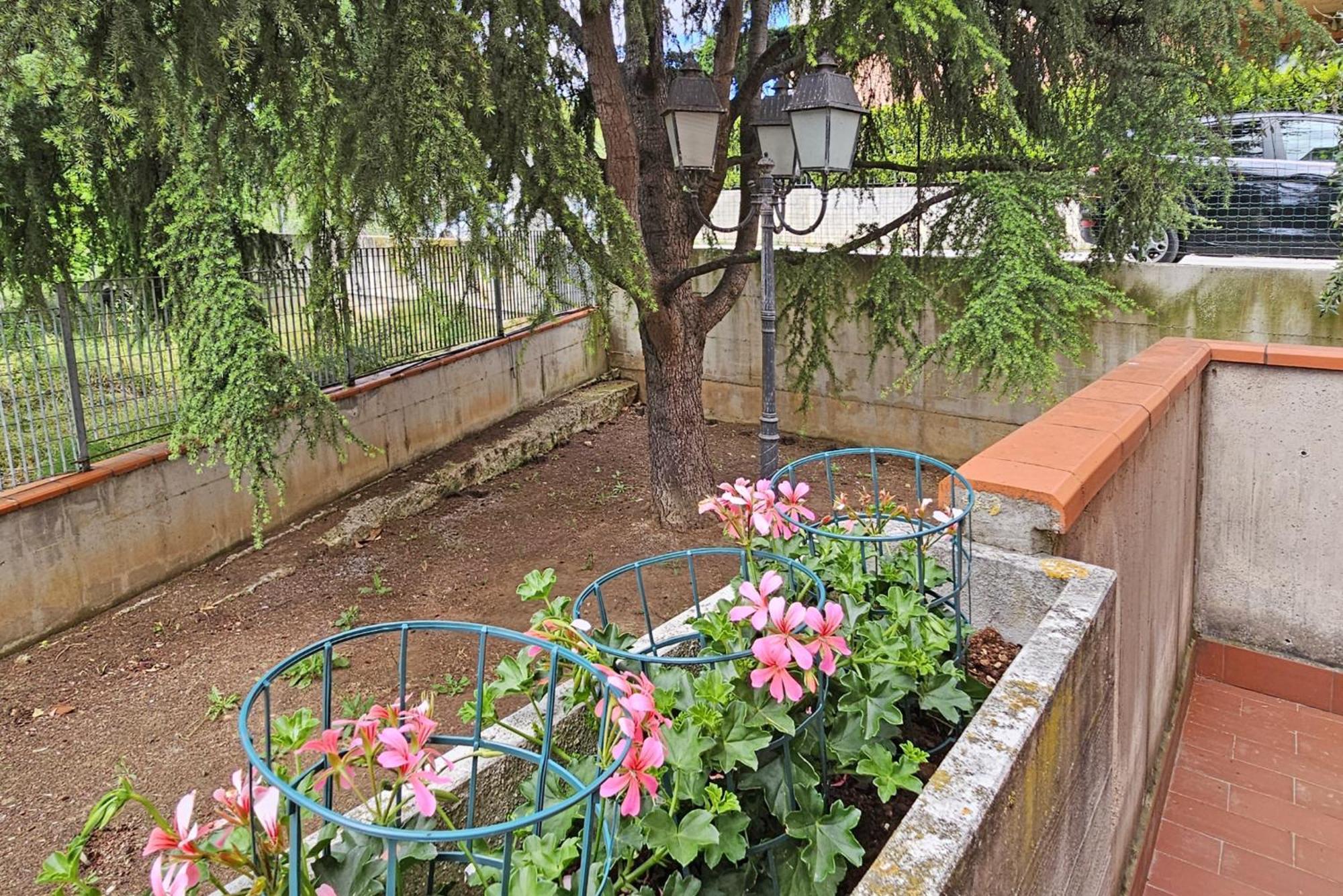 דירות צ'יביטאנובה מארקה Il Giardino מראה חיצוני תמונה